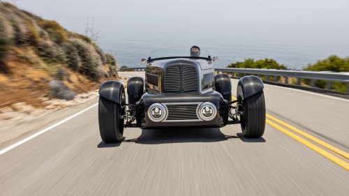 SP40 Restomod Speedster First Drive: A Modern Marvel With Vintage Style