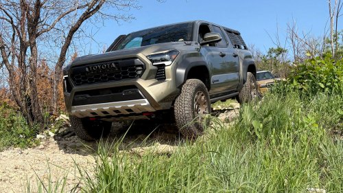 This Toyota Land Cruiser Did an Off-Road Trail on Street Tires