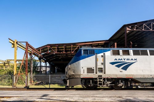 Amtrak Is Trying to Attract Riders By Mimicking Car Commercials