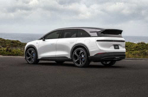 Lucid Gravity GT-S Brings Back Dream Edition’s 1070 Horsepower, Adds Handling Features