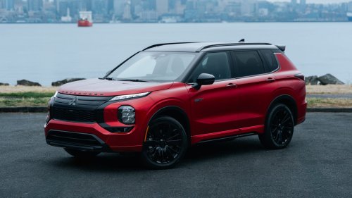 2026 Mitsubishi Outlander Plug-In Hybrid First Drive: Better Choice