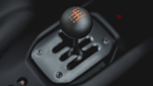 Ferrari, Ferrari 12 Cilindri Manuale First Look: Ferrari's Fake Manual Is Brilliantly Real. Here’s How It Works.