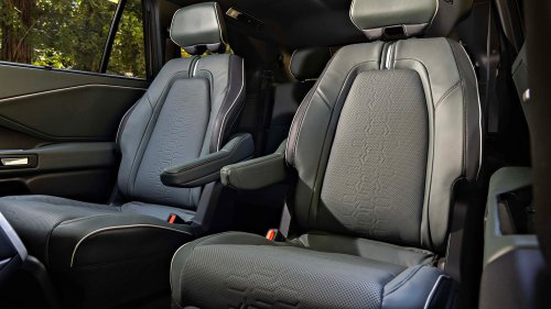 Check Out the 2027 Subaru Getaway’s Interior: Some Toyota Bits, but That’s Not Bad News