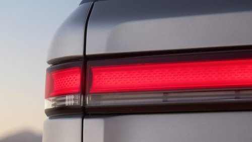 2027 Rivian R1S and R1T Get Simpler Trims and a Big Seating Upgrade