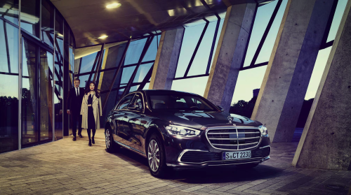Here's Why Mercedes-Benz's Latest Armored S-Class Still Has a V-12