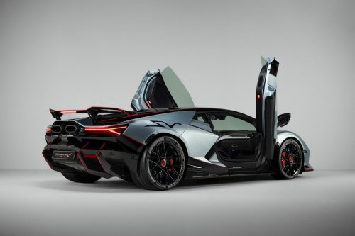 Lamborghini, 2027 Lamborghini Revuelto SV Gains More Power and Downforce
