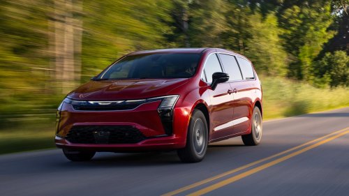 2027 Chrysler Pacifica First Test: 1,700-Mile Road Trip