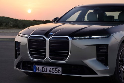 BMW, 2027 BMW 7-Series Fixes Its Grille, Doubles Down on Bold Looks