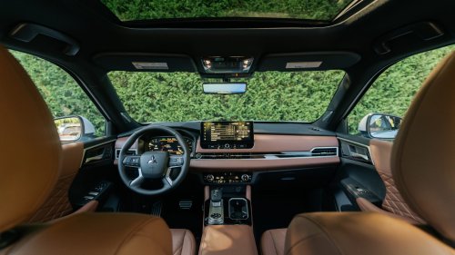 2026 Mitsubishi Outlander Plug-In Hybrid First Drive: Better Choice