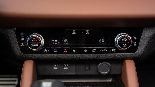 2026 Mitsubishi Outlander Plug-In Hybrid First Drive: Better Choice