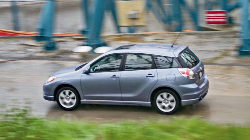 2006 Mazda3 vs. 2005 Toyota Matrix vs. 2007 Dodge Caliber vs. 2006 Chevrolet HHR Comparison Test