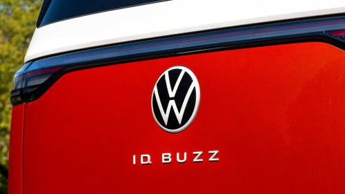 2025 Volkswagen ID Buzz Long-Term Test Arrival: Range, Charging, and Real-World Review