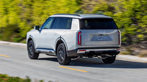 2027 Kia Telluride Hybrid First Test: Quicker, Heavier, and Slightly Confused