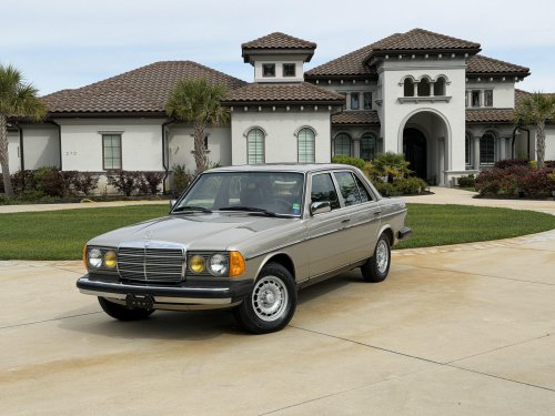This Mercedes on Bring a Trailer Is Ready to Go the Distance
