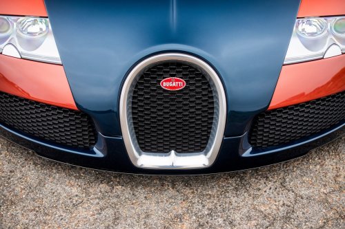 Bugatti Celebrates 20 Years of Veyron by Rebuilding One Better Than New