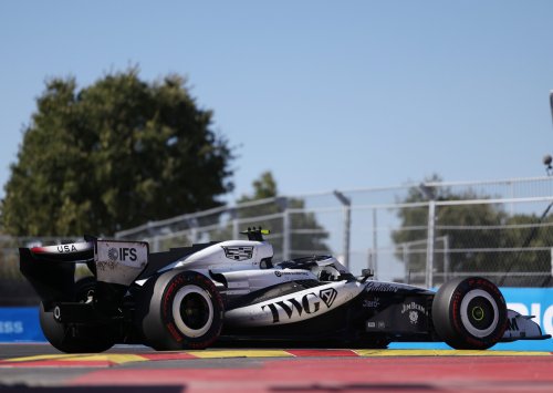 F1 Engine Manufacturers Still Waiting on Talks About Switching to V-8 Power