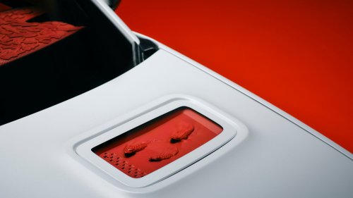 This Wild Hot Hatch Has Angry Red Crocodiles Swimming on the Hood