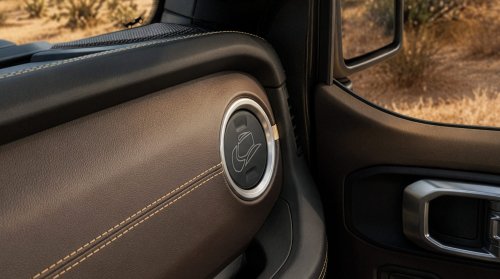 Jeep, Jeep Wrangler, Jeep's Cowboy Wrangler Returns in Special-Edition Laredo Release