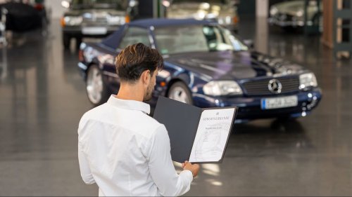 Mercedes-Benz Is Now Issuing ‘Birth Certificates’ for Its Older Cars