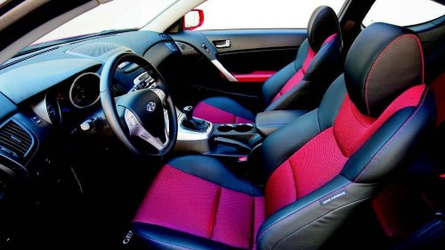 Hyundai, Genesis, 2010 Hyundai Genesis Coupe 3.8 Track First Test Flashback