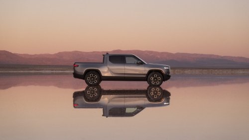 2027 Rivian R1S and R1T Get Simpler Trims and a Big Seating Upgrade