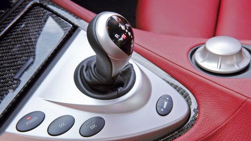2007 BMW M6 First Drive Review: V-10 Power Meets Lighter Coupe Dynamics
