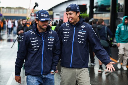How James Vowles Convinced Both Sainz and Albon To Stay at F1’s Troubled Williams Team