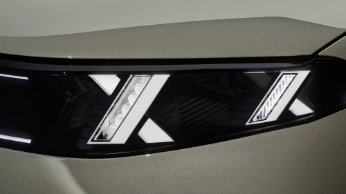 BMW, BMW X5, The 2027 BMW X5’s X-Shaped Headlights Are Delightfully Weird and Whimsical