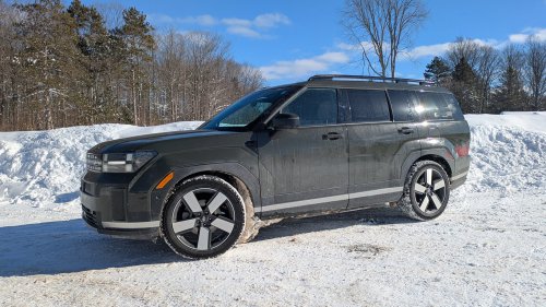 2025 Hyundai Santa Fe Hybrid Yearlong Test Update: Winter Changed How I View It