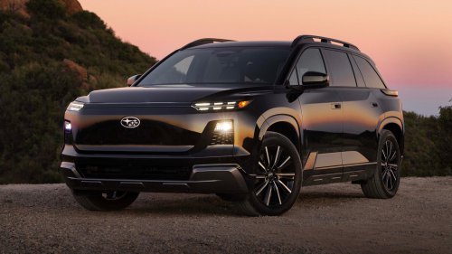 Check Out the 2027 Subaru Getaway’s Interior: Some Toyota Bits, but That’s Not Bad News