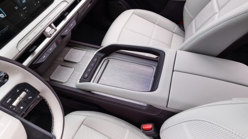 2027 Kia Telluride Hybrid First Test: Quicker, Heavier, and Slightly Confused