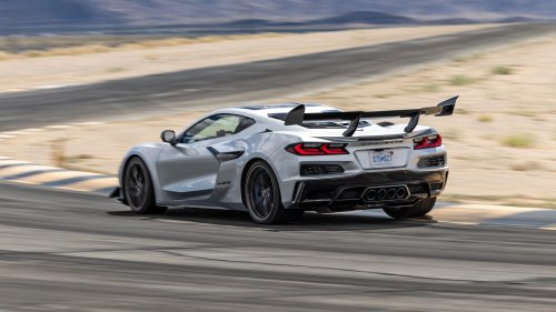 Chevrolet, Chevrolet Corvette, Czinger, 2026 Chevrolet Corvette ZR1X Track Lap Test: America's $255K Hypercar Takes on the Czinger 21C
