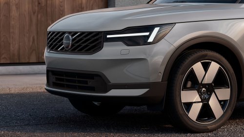 Volvo, Volvo XC40, SUV, 2028 Volvo XC40 First Look: Design, Feature, Tech Updates for Volvo’s Small Luxury SUV