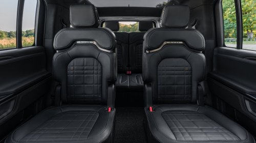 2027 Rivian R1S and R1T Get Simpler Trims and a Big Seating Upgrade