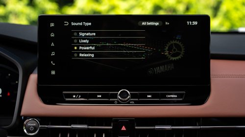 2026 Mitsubishi Outlander Plug-In Hybrid First Drive: Better Choice