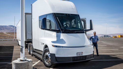 2027 Tesla Semi First Drive: We Get Seat Time in Tesla’s 500-Mile Electric Big Rig 