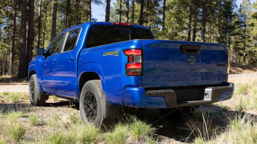 The 2027 Nissan Frontier Just Got a New Off-Road Look Without the Pro-4X Price