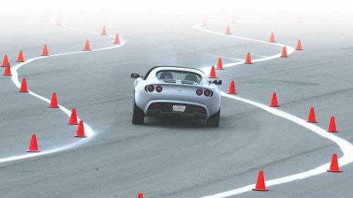 2005 Lotus Elise First Drive: 190-HP Toyota Engine, 1,975 Pounds