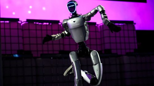 Unitree G1 Humanoid Robot Review: Price, Teardown, and Why Automakers Are Investing