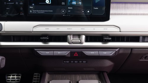 2027 Kia Telluride Hybrid First Test: Quicker, Heavier, and Slightly Confused