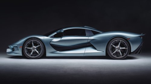 Hennessey Blackbird Hypercar First Look: 800+HP V-8, 6-Speed Manual, Zero Screens