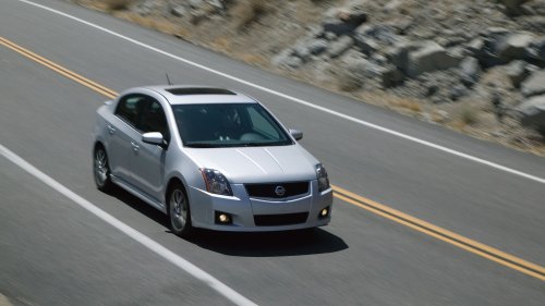 2007 Honda Civic Si vs. Nissan Sentra SE-R Spec V Sport Sedan Comparison Test
