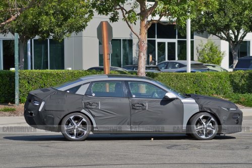 Hyundai, Hyundai Elantra, Next-Gen Hyundai Elantra Spied Testing with Funky New Design