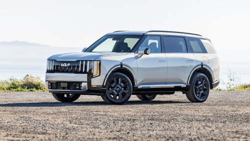 2027 Kia Telluride Hybrid First Test: Quicker, Heavier, and Slightly Confused