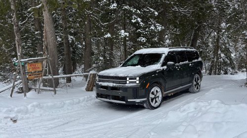 2025 Hyundai Santa Fe Hybrid Yearlong Test Update: Winter Changed How I View It