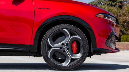 2026 Alfa Romeo Tonale Review: Specs, Performance, and Real-World Test