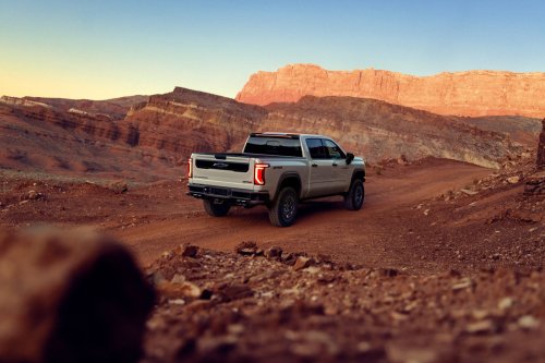 Chevrolet, Chevrolet Silverado, 2027 Chevrolet Silverado Brings 2 New V-8s to the Pickup Truck Wars