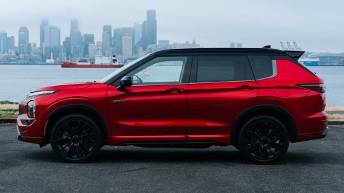 2026 Mitsubishi Outlander Plug-In Hybrid First Drive: Better Choice