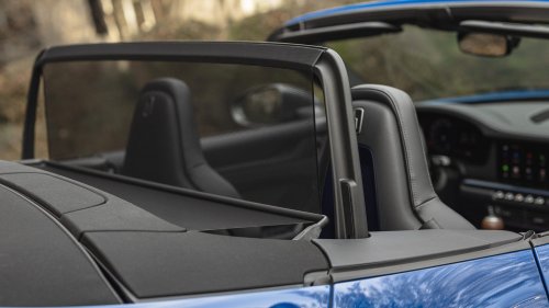 2025 Porsche 911 Carrera T Cabriolet First Test: A Convertible That Gives Up Less Than It Gives Back