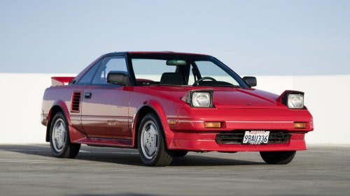 10 Discontinued Cars That Should Still Be in Production Today